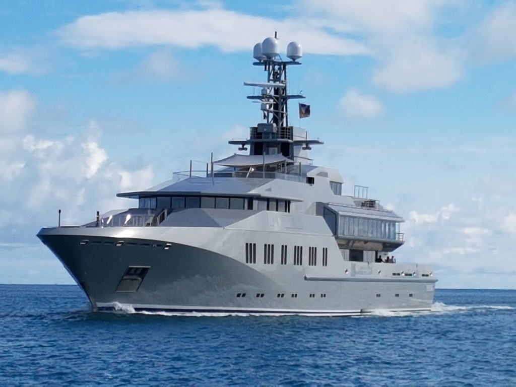 M/Y Skat owned by Charles Simonyi